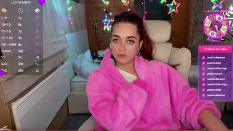 Snapshot of ps4pro chatting on January 2025 03:39:02 AM Queen of Pain online show from January 2025 03:39:02 AM