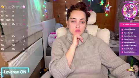 Snapshot of ps4pro chatting on February 2025 04:33:02 AM Queen of Pain online show from February 2025 04:33:02 AM