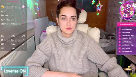 Snapshot of ps4pro chatting on February 2025 07:34:01 AM Queen of Pain online show from February 2025 07:34:01 AM