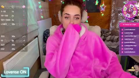 Snapshot of ps4pro chatting on February 2025 01:44:02 PM Queen of Pain online show from February 2025 01:44:02 PM