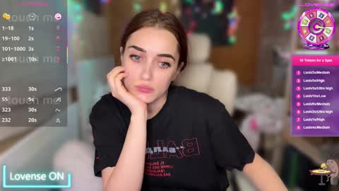 Snapshot of ps4pro chatting on March 2025 07:30:02 AM Queen of Pain online show from March 2025 07:30:02 AM