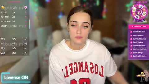 Snapshot of ps4pro chatting on March 2025 09:27:02 AM Queen of Pain online show from March 2025 09:27:02 AM