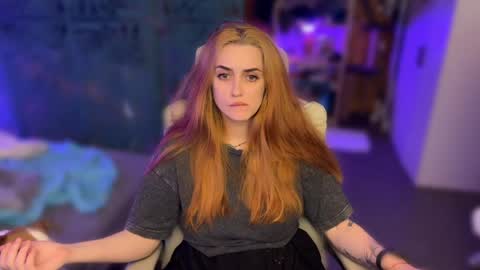 Snapshot of ps4pro chatting on May 2026 08:02:02 PM Queen of Pain online show from May 2026 08:02:02 PM
