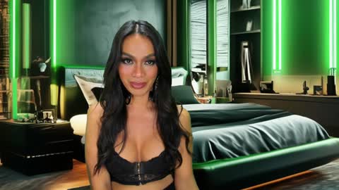 Snapshot of psychiq chatting on December 2024 03:39:01 PM psychiq online show from December 2024 03:39:01 PM