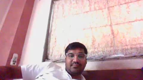 Snapshot of ptl1711 chatting on February 2026 07:37:02 AM ptl1711 online show from February 2026 07:37:02 AM