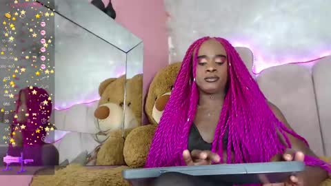 Snapshot of puca_eboony chatting on December 2024 02:19:02 AM pucca online show from December 2024 02:19:02 AM