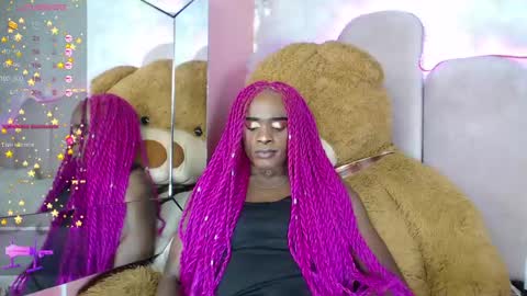 Snapshot of puca_eboony chatting on December 2024 01:27:01 AM pucca online show from December 2024 01:27:01 AM