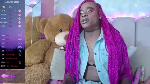 Snapshot of puca_eboony chatting on January 2025 06:45:01 PM pucca online show from January 2025 06:45:01 PM