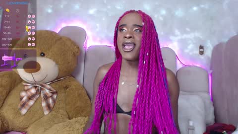 Snapshot of puca_eboony chatting on January 2025 05:10:01 PM pucca online show from January 2025 05:10:01 PM