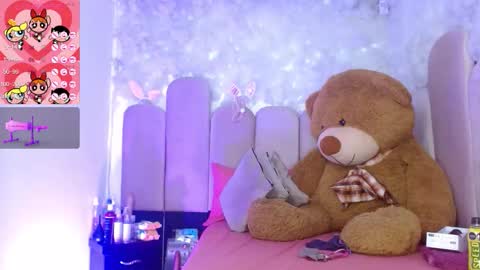 Snapshot of puca_eboony chatting on September 2025 08:23:01 PM pucca online show from September 2025 08:23:01 PM