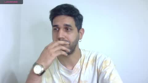 Snapshot of puch16 chatting on January 2025 11:21:02 PM Diego online show from January 2025 11:21:02 PM