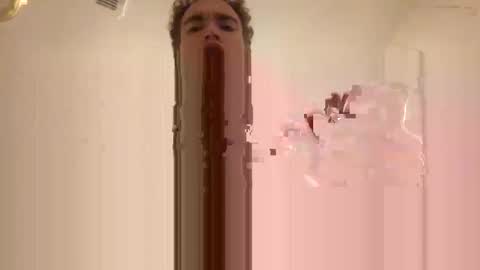 Snapshot of pufftropica chatting on November 2025 11:12:02 AM pufftropica online show from November 2025 11:12:02 AM