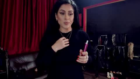 Snapshot of puffy_love chatting on March 2026 12:26:02 AM MissPuffyLove online show from March 2026 12:26:02 AM