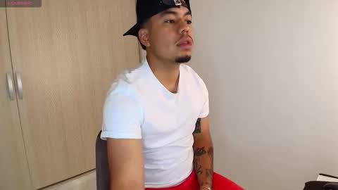 Snapshot of pull_bershh chatting on March 2026 01:43:02 AM pull_bershh online show from March 2026 01:43:02 AM