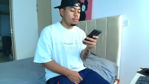 Snapshot of pull_bershh chatting on April 2026 06:25:02 AM pull_bershh online show from April 2026 06:25:02 AM