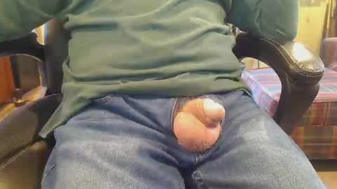 pulltoy1 online show from February 2026 05:21:01 PM