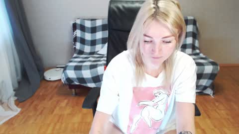 Snapshot of puma_ma chatting on December 2024 07:07:02 AM Polly online show from December 2024 07:07:02 AM