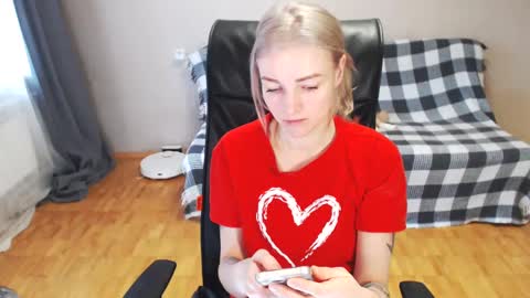 Snapshot of puma_ma chatting on February 2025 05:36:02 AM Polly online show from February 2025 05:36:02 AM