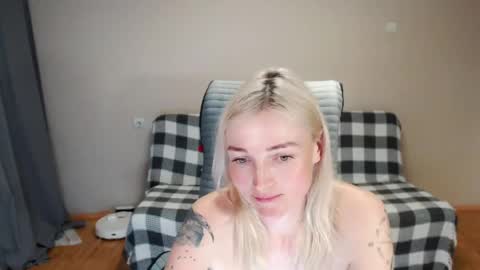 Snapshot of puma_ma chatting on May 2026 04:00:01 PM Polly online show from May 2026 04:00:01 PM