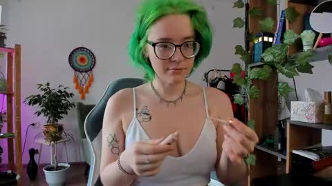 Snapshot of pumbazaebumba chatting on March 2025 08:13:01 AM Alisa lack of vitamin D online show from March 2025 08:13:01 AM