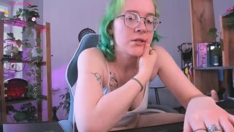 Snapshot of pumbazaebumba chatting on March 2025 08:04:02 AM Alisa lack of vitamin D online show from March 2025 08:04:02 AM