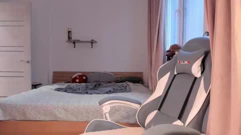 Snapshot of pumbazaebumba chatting on December 2025 09:58:01 AM Alisa lack of vitamin D online show from December 2025 09:58:01 AM