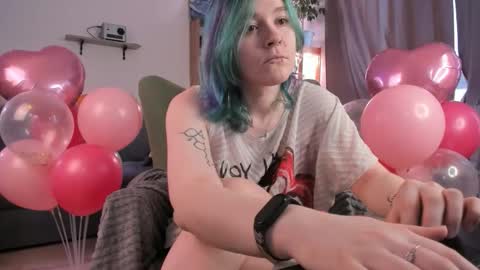 Snapshot of pumbazaebumba chatting on December 2025 08:30:02 AM Alisa lack of vitamin D online show from December 2025 08:30:02 AM