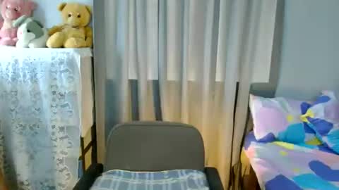 Snapshot of pumii_akiko chatting on July 2026 05:01:01 AM pumii online show from July 2026 05:01:01 AM