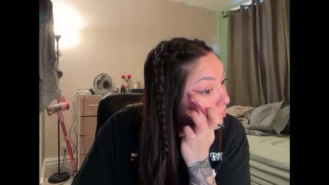 Pumpkin bunny online show from December 2025 06:56:02 PM