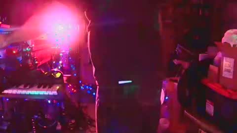 Snapshot of punkrunr083 chatting on April 2026 09:01:02 AM punkrunr083 online show from April 2026 09:01:02 AM