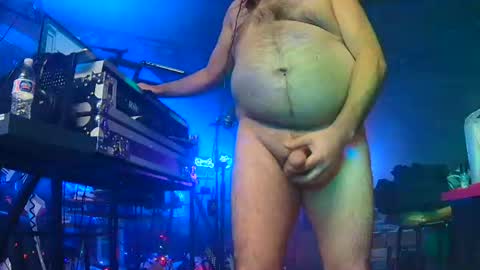 punkrunr083 online show from July 2026 09:38:01 AM