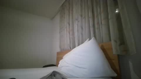 punkz999950 online show from October 2025 06:49:02 PM