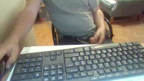 Snapshot of pup_y chatting on September 2025 07:03:02 PM pup_y online show from September 2025 07:03:02 PM