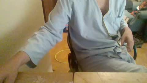 Snapshot of pup_y chatting on September 2025 07:13:02 AM pup_y online show from September 2025 07:13:02 AM