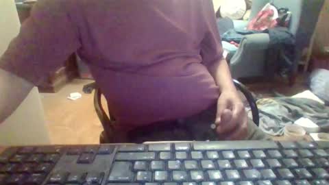 Snapshot of pup_y chatting on October 2025 06:40:02 PM pup_y online show from October 2025 06:40:02 PM