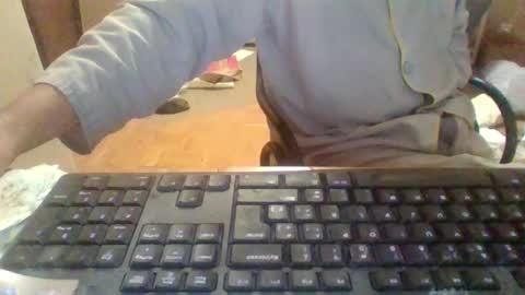 Snapshot of pup_y chatting on October 2025 06:30:01 AM pup_y online show from October 2025 06:30:01 AM