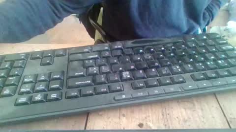 Snapshot of pup_y chatting on November 2025 09:09:01 AM pup_y online show from November 2025 09:09:01 AM