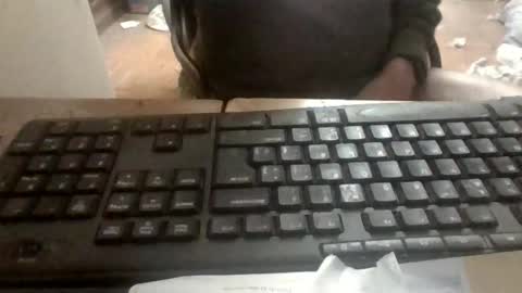 Snapshot of pup_y chatting on November 2025 06:08:01 PM pup_y online show from November 2025 06:08:01 PM