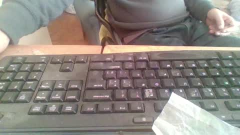 Snapshot of pup_y chatting on November 2025 09:32:01 AM pup_y online show from November 2025 09:32:01 AM