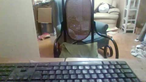 Snapshot of pup_y chatting on November 2025 08:53:01 PM pup_y online show from November 2025 08:53:01 PM