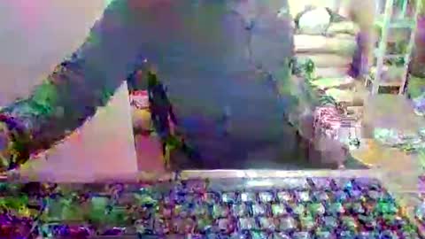 Snapshot of pup_y chatting on December 2025 05:40:02 PM pup_y online show from December 2025 05:40:02 PM