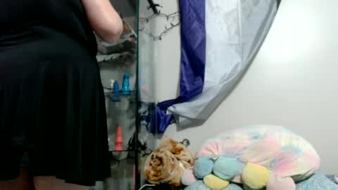 Snapshot of pupghostt chatting on June 2026 06:42:01 PM PupGhostt online show from June 2026 06:42:01 PM