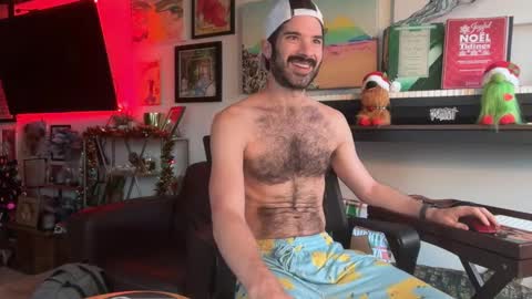 Snapshot of pupscritch chatting on November 2025 02:54:01 PM Pup Scritch online show from November 2025 02:54:01 PM