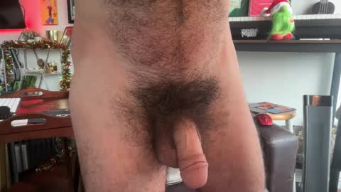 Snapshot of pupscritch chatting on November 2025 06:17:01 PM Pup Scritch online show from November 2025 06:17:01 PM