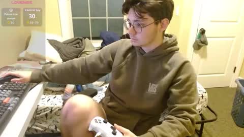 Vander Waals online show from November 2025 06:55:01 AM