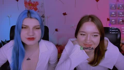 Snapshot of pure_radiance chatting on April 2026 01:41:01 PM Ask me3 online show from April 2026 01:41:01 PM