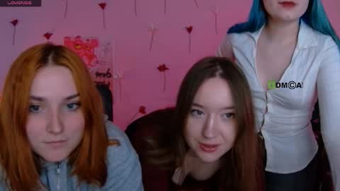 Snapshot of pure_radiance chatting on April 2026 08:54:01 AM Ask me3 online show from April 2026 08:54:01 AM