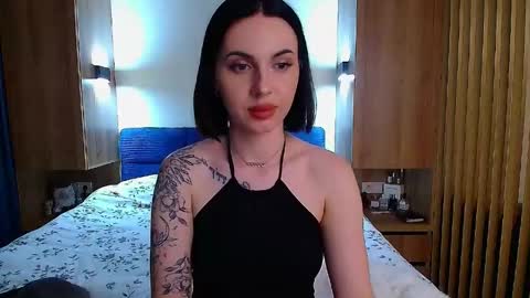 Julia online show from May 2026 04:59:02 PM