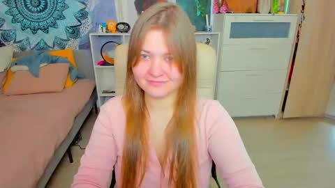 Miss Hanna online show from October 2025 12:57:02 PM