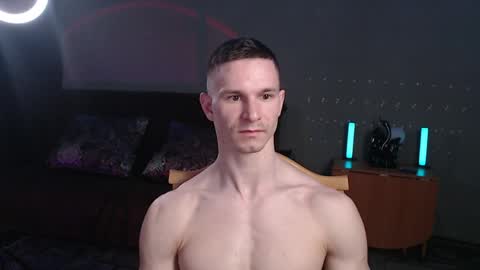 Snapshot of puremenshape chatting on April 2026 06:16:01 AM puremenshape online show from April 2026 06:16:01 AM